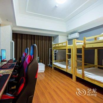 莱漫娜电竞酒店(泰安万达广场店)酒店提供图片