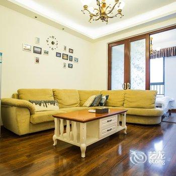 重庆游乐美江景度假民宿酒店提供图片