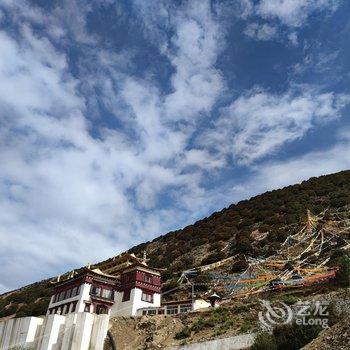 稻城风陵渡客栈酒店提供图片
