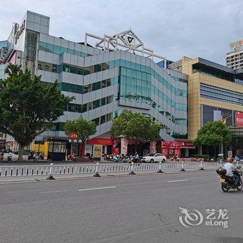 格林豪泰贝壳酒店(玉林金城商厦火车站店)酒店提供图片