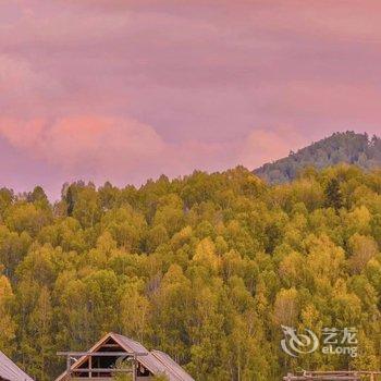 禾木一号站山庄酒店提供图片