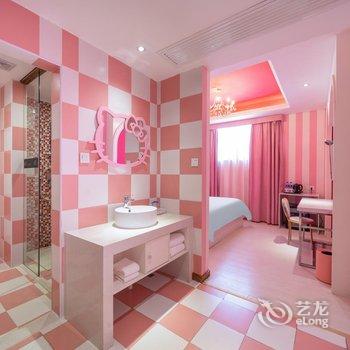 桃丝艺术酒店(南宁金湖广场地铁站店)酒店提供图片