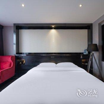 桃丝艺术酒店(南宁金湖广场地铁站店)酒店提供图片