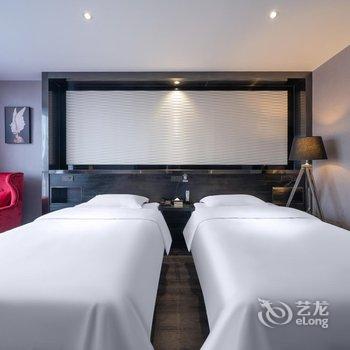 桃丝艺术酒店(南宁金湖广场地铁站店)酒店提供图片