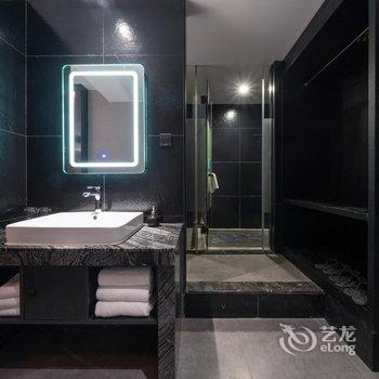 桃丝艺术酒店(南宁金湖广场地铁站店)酒店提供图片