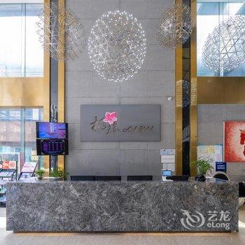 桃丝艺术酒店(南宁金湖广场地铁站店)酒店提供图片