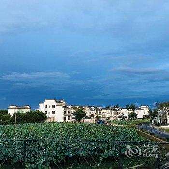 黄山梦溪方会设计收藏酒店(西溪南古村落店)酒店提供图片