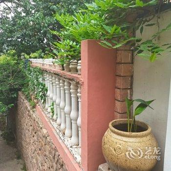青岛物外山舍民宿酒店提供图片
