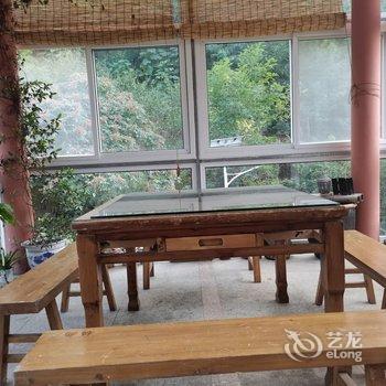 青岛物外山舍民宿酒店提供图片