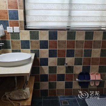 青岛物外山舍民宿酒店提供图片
