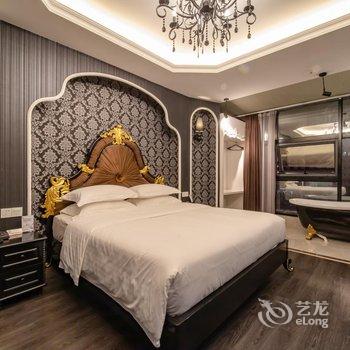 桃丝艺术酒店(南宁金湖广场地铁站店)酒店提供图片