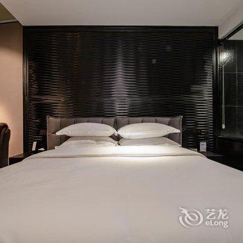 桃丝艺术酒店(南宁金湖广场地铁站店)酒店提供图片