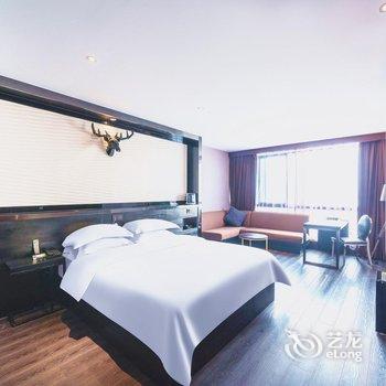 桃丝艺术酒店(南宁金湖广场地铁站店)酒店提供图片