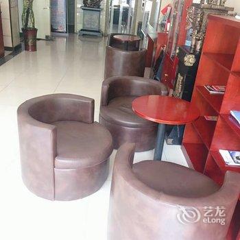 格林豪泰快捷酒店(青铜峡人民医院黄河楼店)酒店提供图片