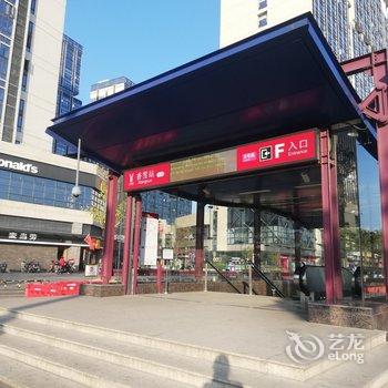 广州家圆国际公寓(萝岗奥园广场香雪地铁站店)酒店提供图片