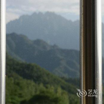 栾川清雅山居酒店提供图片