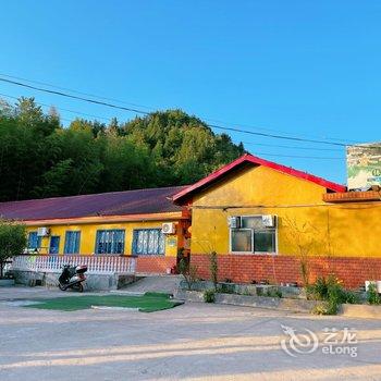 武功山水云间休闲山庄特色民宿(沿河路分店)酒店提供图片