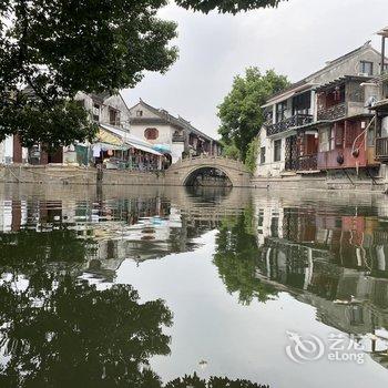 苏州隐栖全河景设计酒店(同里古镇店)酒店提供图片