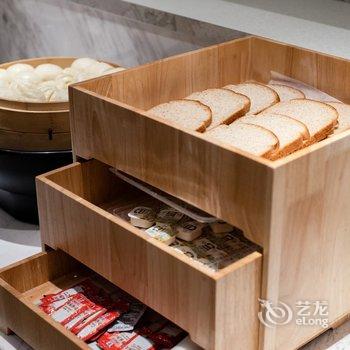 田苑轻居酒店(昆明云大医院翠湖店)酒店提供图片