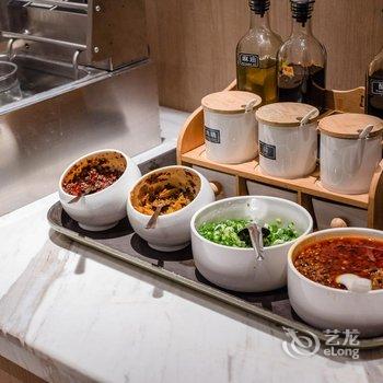 田苑轻居酒店(昆明云大医院翠湖店)酒店提供图片