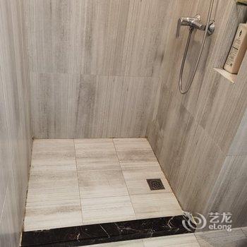 重庆渝福里民宿酒店提供图片