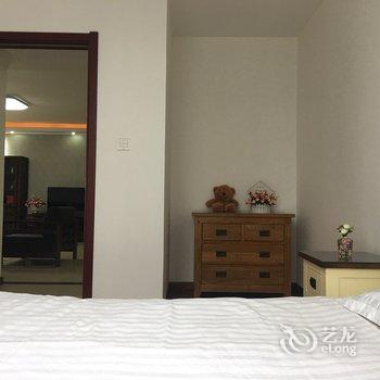 青岛香槟海岸高层海景公寓(3号店)酒店提供图片