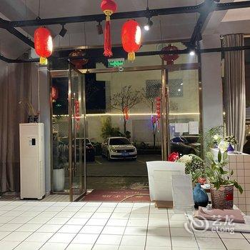 大邑图雅假日酒店酒店提供图片