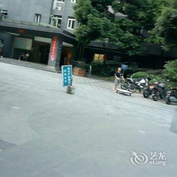 成都宋万涛公寓(聚福路分店)酒店提供图片
