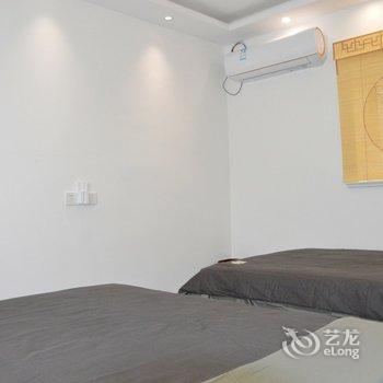 青岛依山原舍民宿酒店提供图片