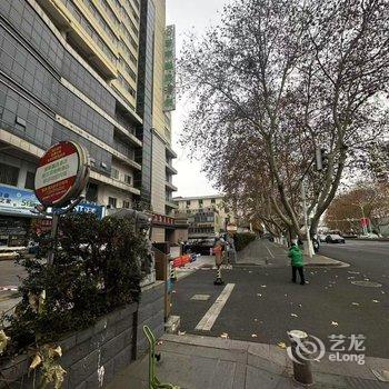 梦享智选酒店(镇江火车站万达广场店)酒店提供图片