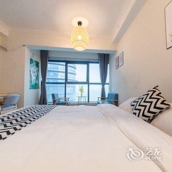 的滨海民宿(东港路分店)酒店提供图片
