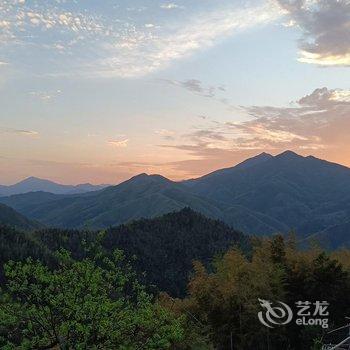 木梨硔天上人家客栈酒店提供图片