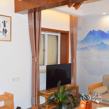 青岛依山原舍民宿酒店提供图片