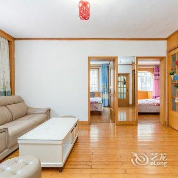 青岛张女士123公寓酒店提供图片