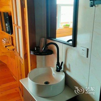 额尔古纳迦南美旅游之家民宿酒店提供图片