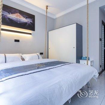 漫游时光公寓(北部湾大道3号分店)酒店提供图片
