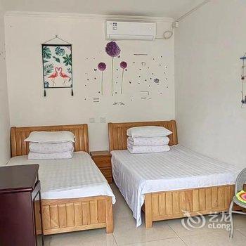 老闫客栈(聚灵峡灵山风景区店)酒店提供图片