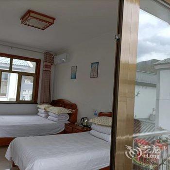 老闫客栈(聚灵峡灵山风景区店)酒店提供图片