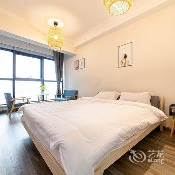 的滨海民宿(东港路分店)酒店提供图片