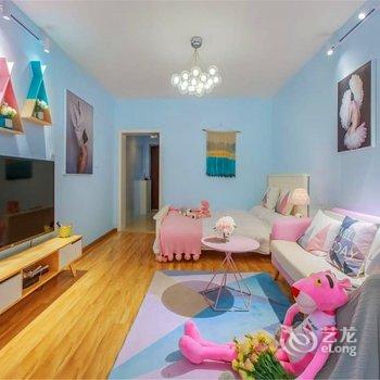 罗琴公寓(长江滨江路1号分店)酒店提供图片