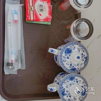 广州小熊公寓(花都融创文旅店)酒店提供图片