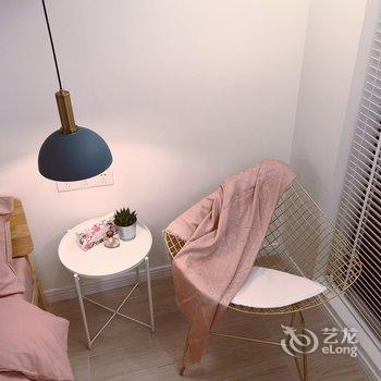 重庆橘绿澄黄公寓酒店提供图片