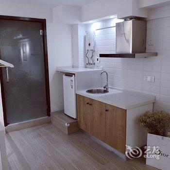 重庆橘绿澄黄公寓酒店提供图片