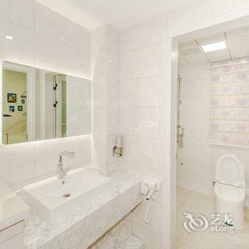 青岛xwd鑫万达公寓酒店提供图片