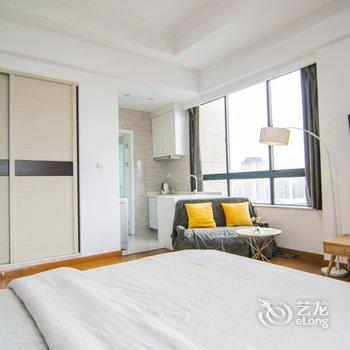 涵小屋精品民宿(梅家浜路2号分店)酒店提供图片