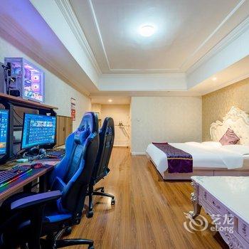 莱漫娜电竞酒店(泰安万达广场店)酒店提供图片