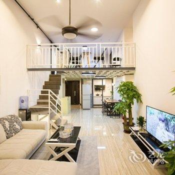 蔚蓝公寓(工业四路分店)酒店提供图片