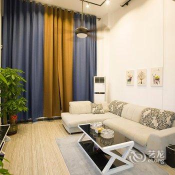 蔚蓝公寓(工业四路分店)酒店提供图片