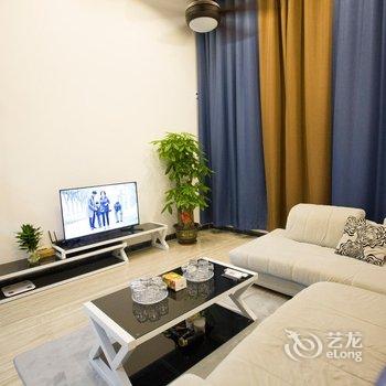 蔚蓝公寓(工业四路分店)酒店提供图片