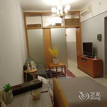 宜家宜居精品公寓(海滨南路分店)酒店提供图片